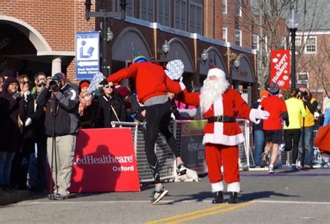 Mitten Run Brings Frozen Runners And Characters To West Hartford