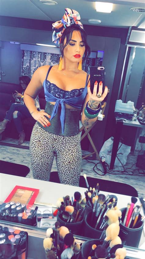 Demi Lovato Sexy Selfies Photos The Fappening