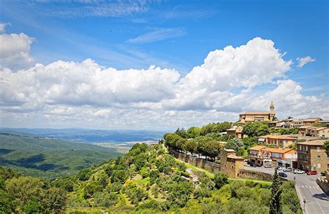 Montalcino A Fortress Town In Tuscany