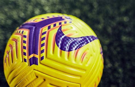 Nike Dévoile Le Ballon Hiver De La Premier League 20202021 Footpack