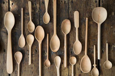 Bakers Dozen Wooden Spoons Shop Professional Kitchen Tools At Low