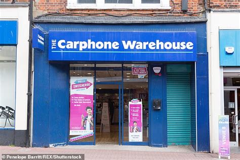 Dixons Carphone Will Axe 2900 Jobs Under Plans To Close Carphone Warehouse Daily Mail Online