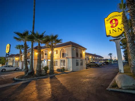 National 9 Inn I5 Hotel In Buttonwillow Off I5