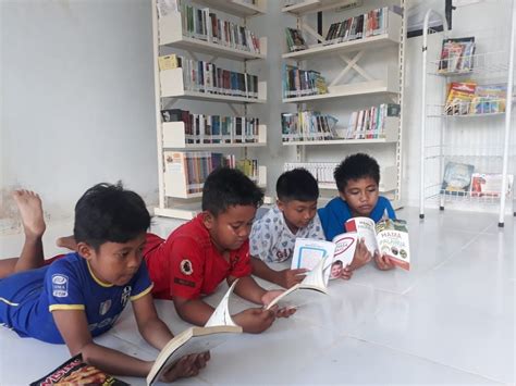 Tingkatkan Minat Baca Masyarakat Pemdes Buka Layanan Perpustakaan Desa