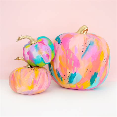 12 Diy Painted Pumpkin Ideas For A No Carve Halloween Diy Projects