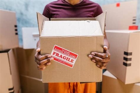 Why You Should Hire Mover That Offers Junk Removal Services