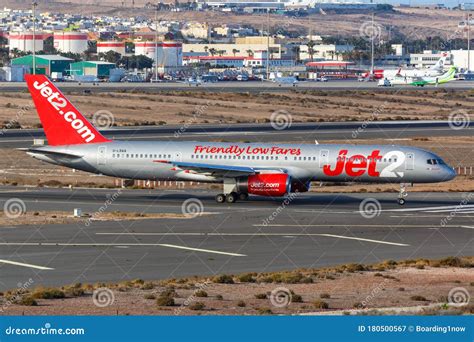 Jet2 Boeing 757 200 Airplane Gran Canaria Airport Editorial Photography