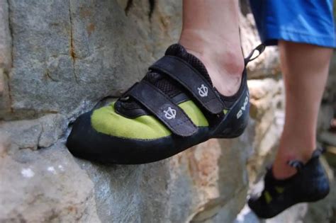 Top 10 Best Beginner Climbing Shoes Of 2017 The Adventure Junkies