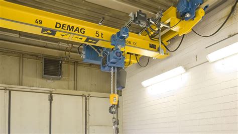 Electric Chain Hoist Dc Series Demag Cranes And Components Gmbh Compact