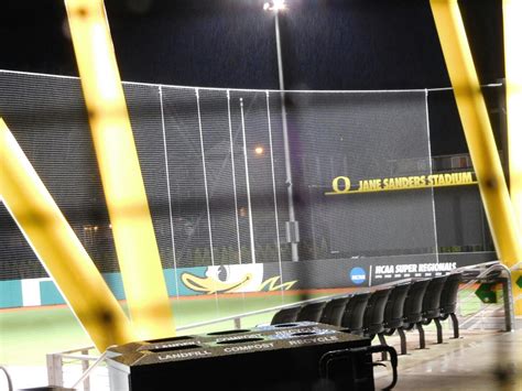 Oregon Softball Opens Jane Sanders Stadium Thursday Vs Stanford