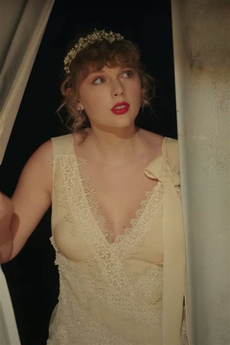 Taylor Swift Is In Cottagecore Heaven In New Willow Video — See Every Romantic Outfit Taylor