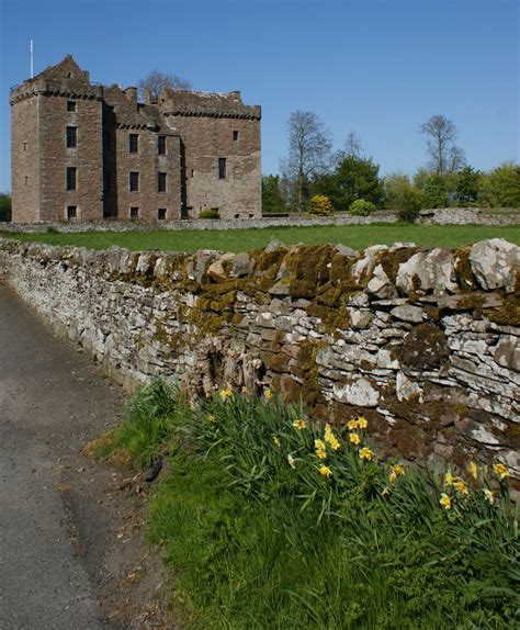 Tour Scotland Tour Scotland Photographs Huntingtower Castle 27th April