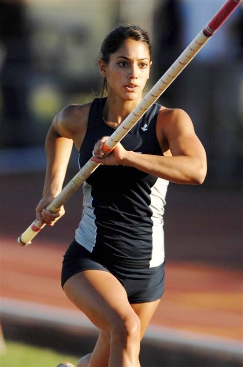 La Elasticidad Y Sensualidad De La Bella Allison Stokke Femme