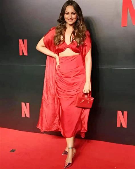 Sonakshi Sinha Looks Effortlessly Gorgeous In Hot Red Bralette Skirt And Long Cape For Netflix