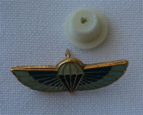 Other Badges And Insignia Rhodesian Special Air Service Parachute