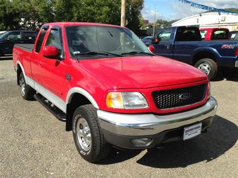 Sell Used 2003 Ford F 150 Xlt Extended Cab Pickup 4 Door 46l In