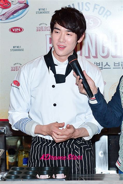 Yoo Yeon Seok Holds A Special Brunch Guerrilla Event At Vips April 9