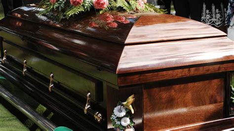 Man Wakes Up In Morgue After Being Pronounced Dead