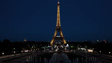 2048x1152 Paris France Eiffel Tower 2048x1152 Resolution Hd 4k