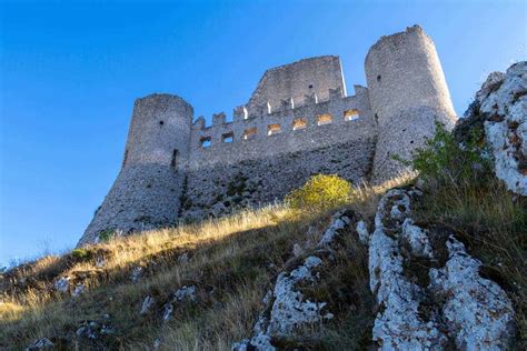 La Rocca Di Calascio Un Castello Da Non Perdere In Abruzzo