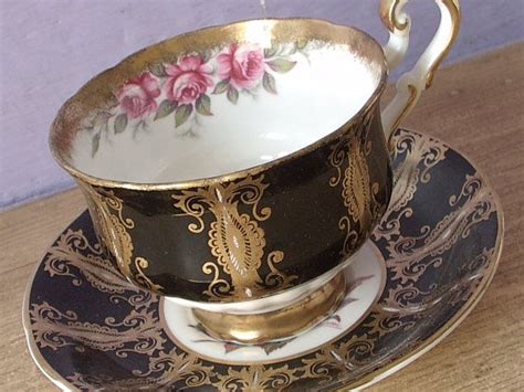 Antique Paragon China Tea Cup And Saucer Set Pink Roses Tea Cup Set