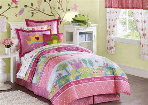 Enjoy dora bedroom decor game for free at playhub.com, and much more dress up online games! Dora The Explorer - Themed Bedroom For Kid - Interior ...