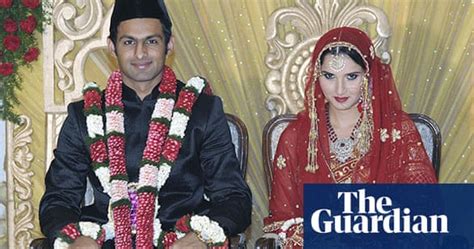 sania mirza and shoaib malik get married world news the guardian
