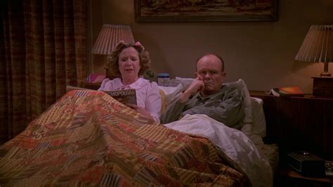 Cosmopolitan Magazine Held By Debra Jo Rupp As Kitty Forman In That 70s Show S02e14 Reds New