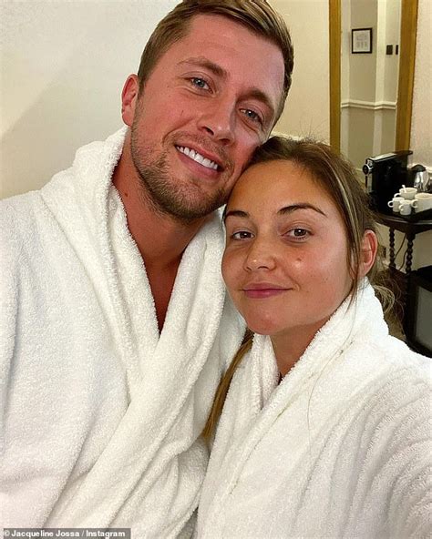 Jacqueline Jossa Shares Loved Up Snap With Husband Dan Osborne Daily Mail Online