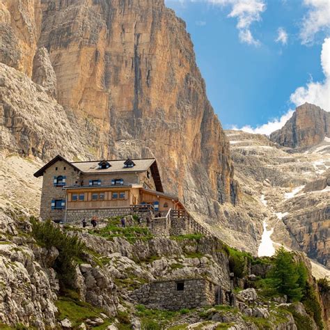 7 Rifugi Nelle Dolomiti Di Brenta Vivi Lemozione Che Non Ti Aspetti