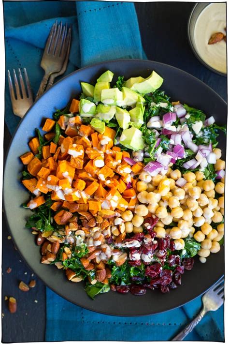 25 Hearty Vegan Salads That Will Fill You Up • It Doesnt Taste Like