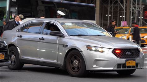 Nypd Unmarked Ford Taurus Responding Youtube