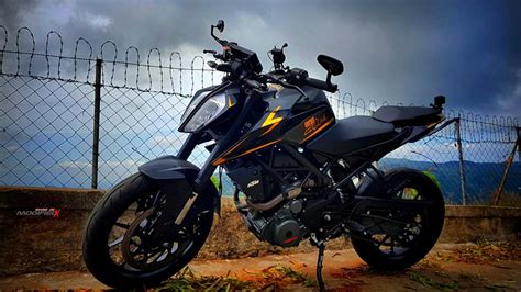 Ktm india has introduced a new white shade on the 390 duke for the 2018 model year. Modified New KTM Duke 390 2017 Gloss Black - ModifiedX