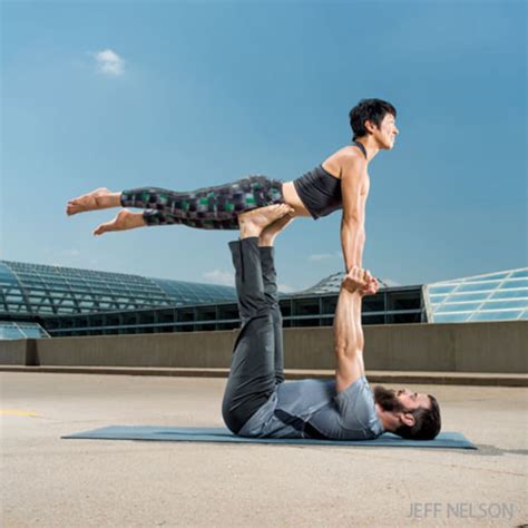 Lista Imagen De Fondo Poses En Pareja De Yoga Lleno