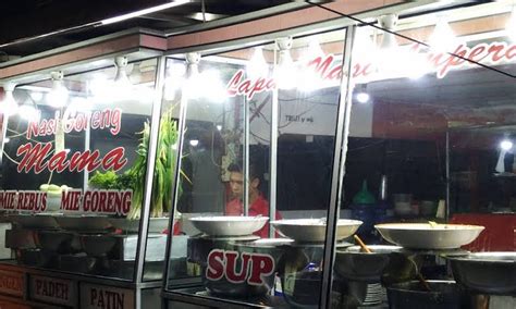 Gambar tentang 5 Tempat Makan 24 Jam di Padang yang Enak dan Selalu Ramai