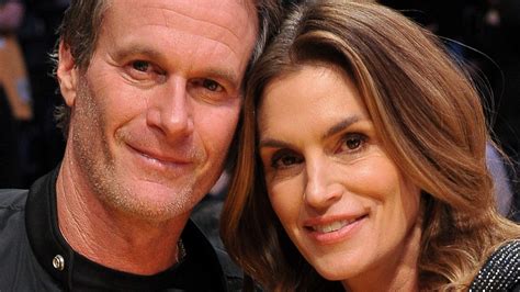 The Truth About Cindy Crawford S Marriage To Rande Gerber
