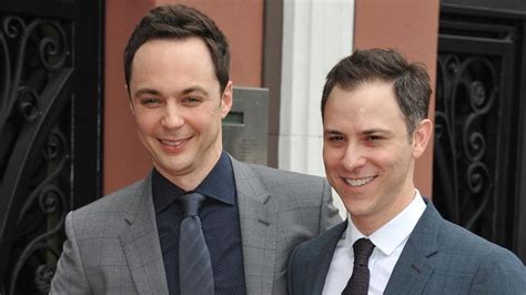Jim Parsons Ties The Knot With Longtime Partner Todd Spiewak See