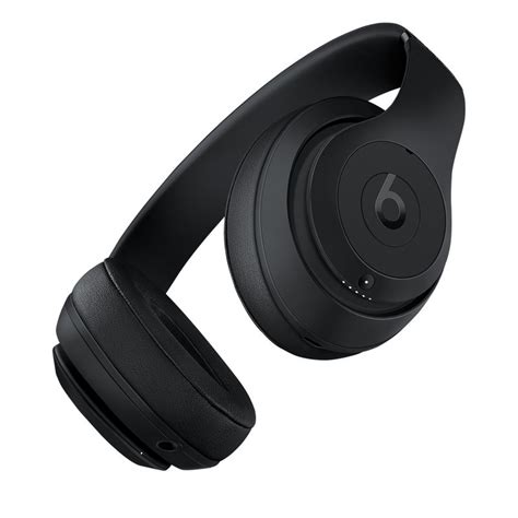 The holistic design is lightweight, durable and comfortable, so you. Beats Studio 3 Wireless Over-Ear Headphones - Matte Black ...