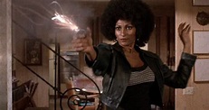 Pam Grier’s 8 Most Iconic Movies - Pam Grier Movies ‘70s Foxy Brown