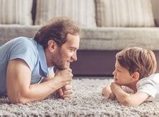 Le montant minimum de l'allocation chômage journalière en 2021 est de 29,38€ soit 910.78€ par mois (pour un mois de 31 jours) et pour un salarié à temps plein. Allocation parent isolé : Montant de l'ASF 2019 et ...