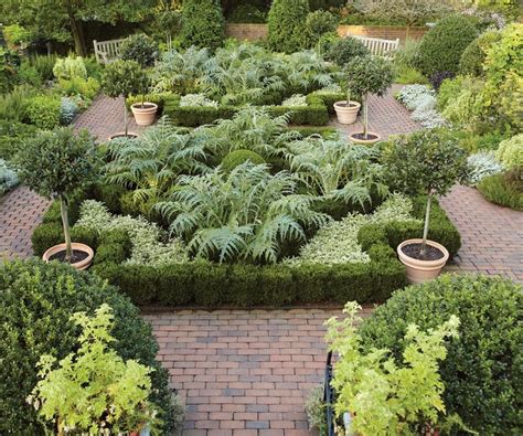 Martha Stewarts Herb Garden Potager Pinterest