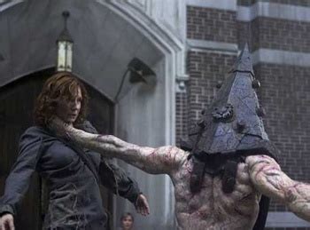 Silent hill 2 lineup by forte7 on newgrounds. New Director For Silent Hill Sequel | The Escapist