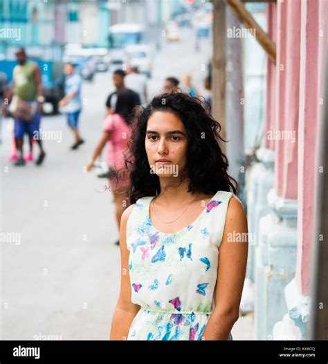 Beautiful Woman In Havana Cuba Hi Res Stock Photography And Images Alamy