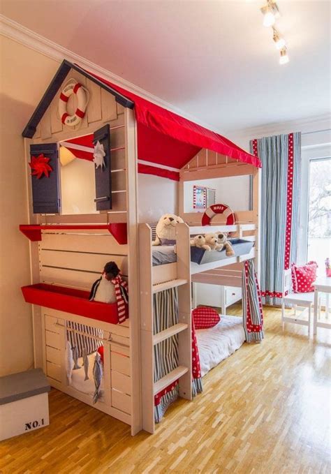 Hochbett, stockbett für kinder zu verkaufen, sehr gut erhalten! Etagenbett mit Satteldach-Kinderzimmer im nautischen Stil einrichten Mehr in 2019 | Maritimes ...