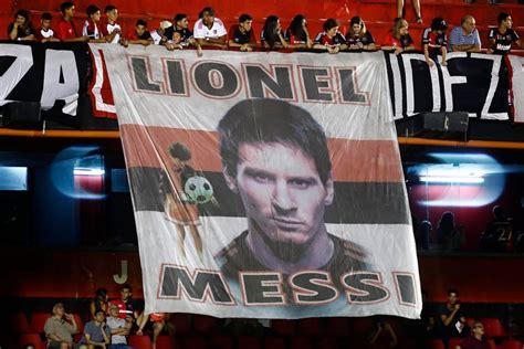 Newells Old Boys Confirm They Will Try To Sign Lionel Messi And Hijack