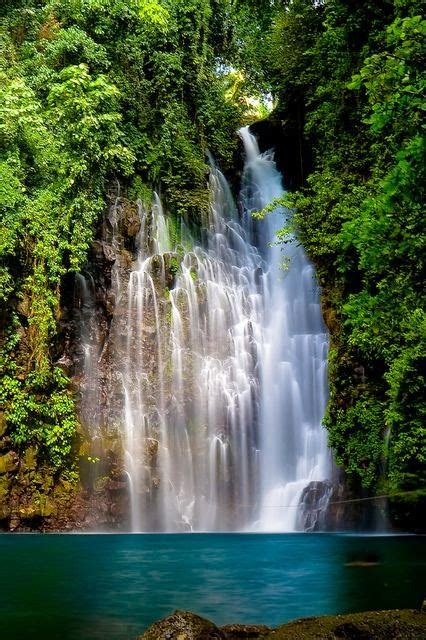 Top 11 Most Breathtaking Waterfalls Around The World Photos Hub