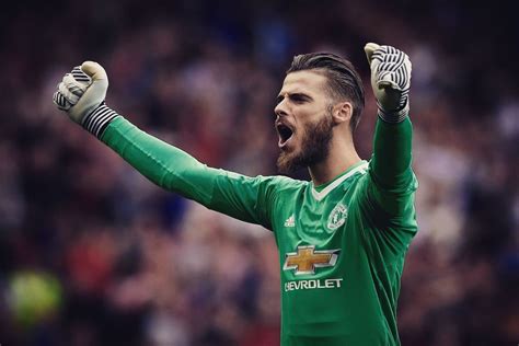 David De Gea Agrees New Contract With Manchester United Becomes