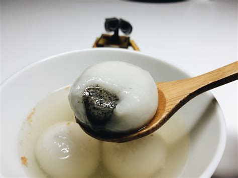 10 Chinese Desserts You Must Try