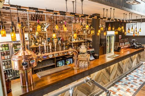 The kitchen shop is open for business between the hours of 10 am to 4:30 pm tuesday to friday and 10 am to 3 pm on saturday. Christmas Party Venue: Brewhouse & Kitchen Lichfield