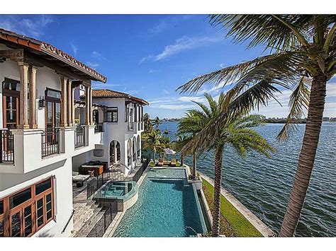 At ij palazzo, we provide south florida with access to a full line of elegant window dressings, suited for your individual tastes and preferences. "Palazzo di Mare" Fabulous Waterfront Home for sale in ...
